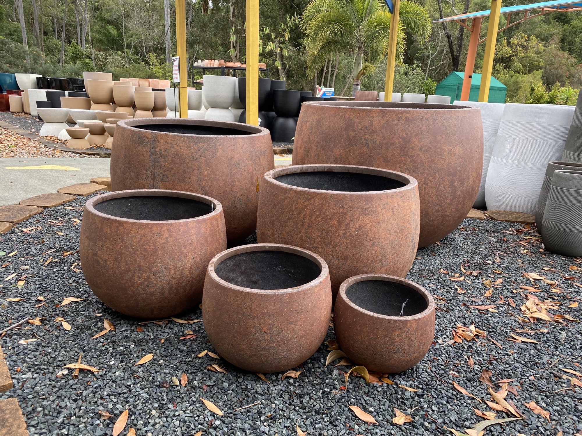 MEGA BELLY POTS RUST SET OF 6 - Image 3