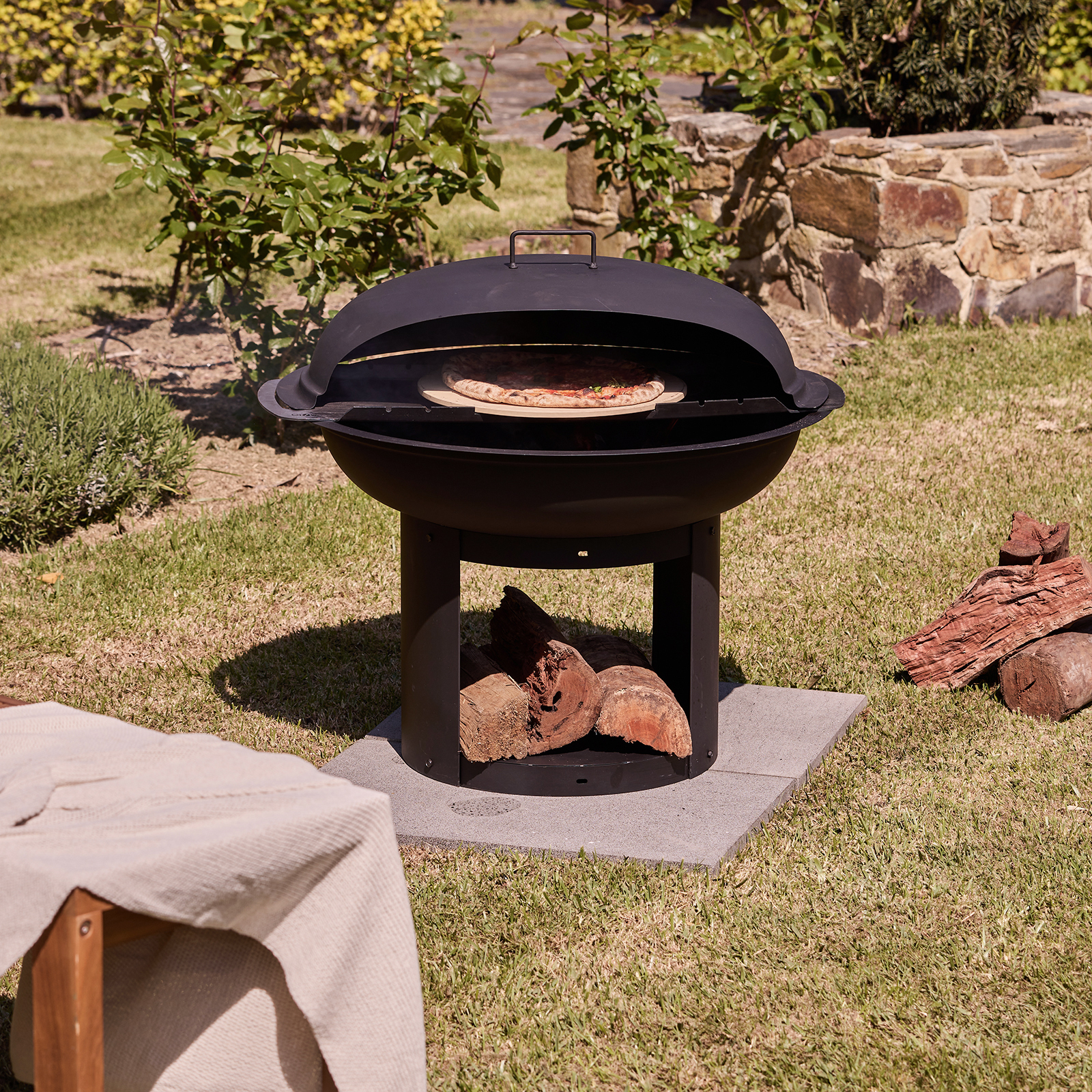 VERONA FIRE PIT & PIZZA OVEN