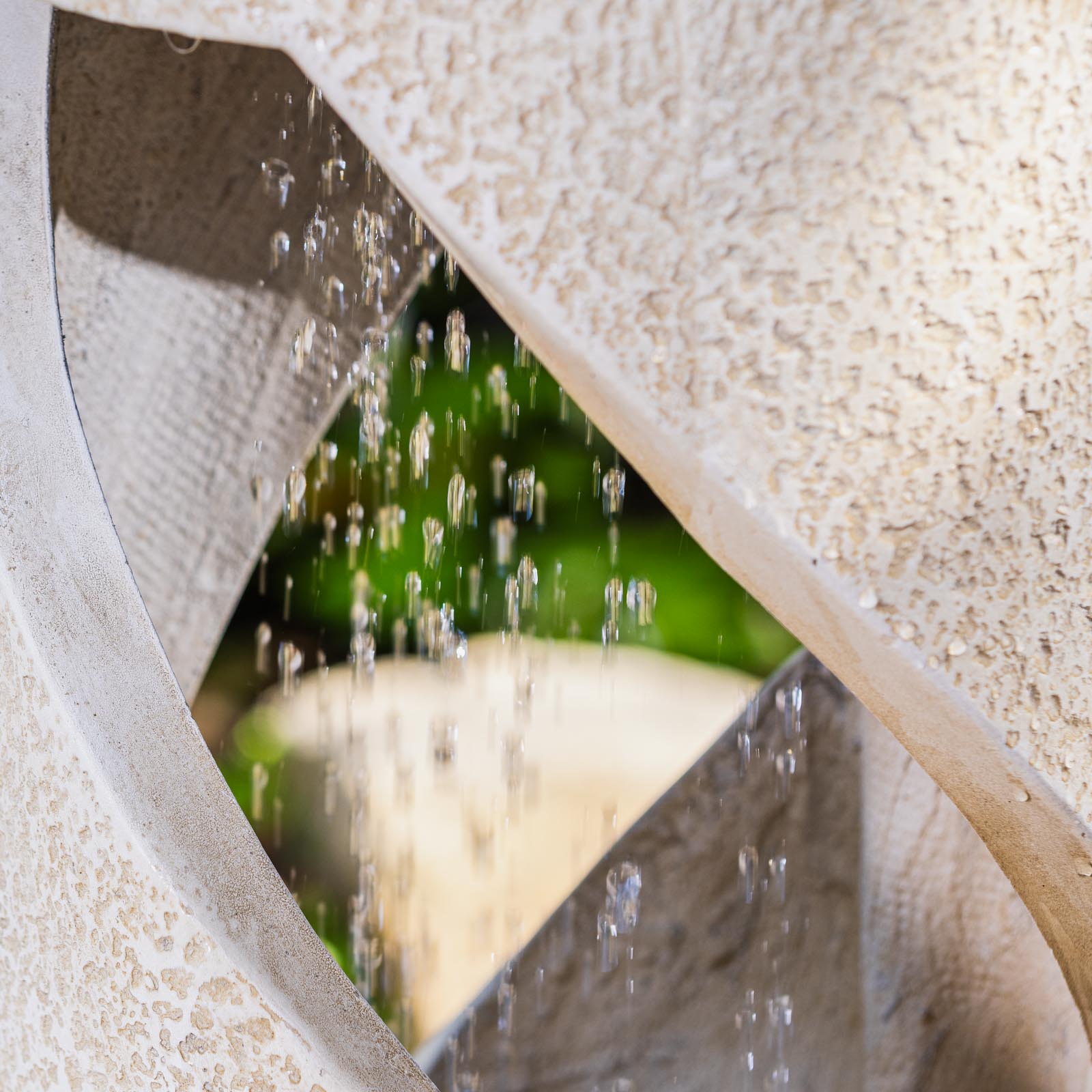 TWIRL BOWL FOUNTAIN SANDSTONE - Image 6